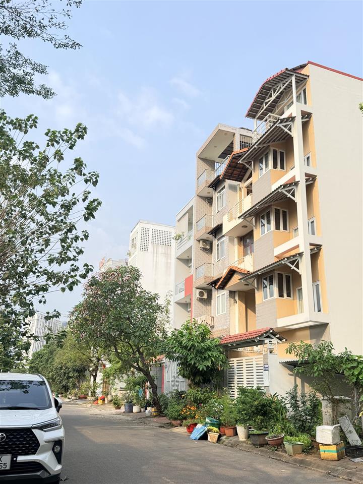 Quận 2 ngay mai chí thọ 80m2 kdc sông giồng, 4 tầng, 16 tỷ