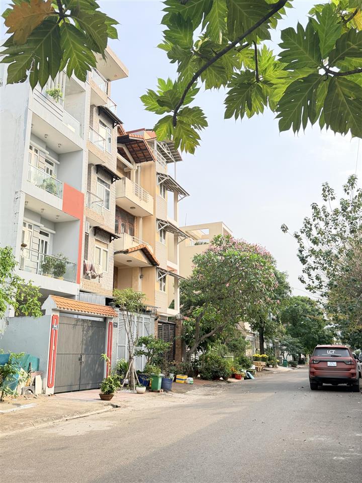 Quận 2 ngay mai chí thọ 80m2 kdc sông giồng, 4 tầng, 16 tỷ