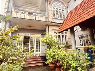 Biệt thự thủ đức 200m2(9x22) đường xe tải, giá 13,5 tỷ