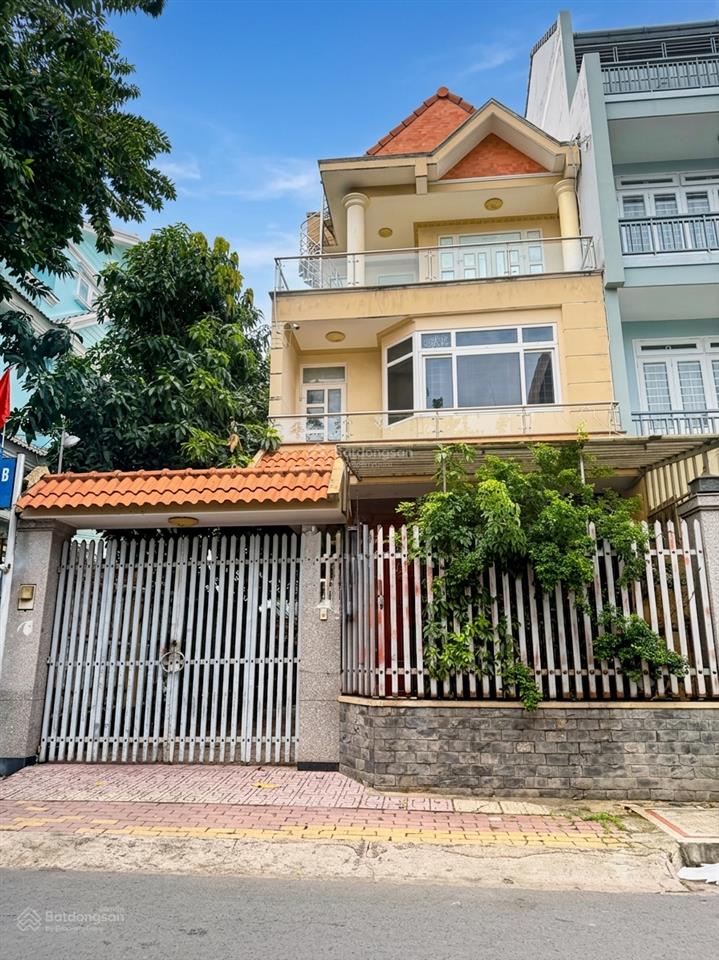 Căn góc mặt tiền 185 ngang 8m giá đầu tư