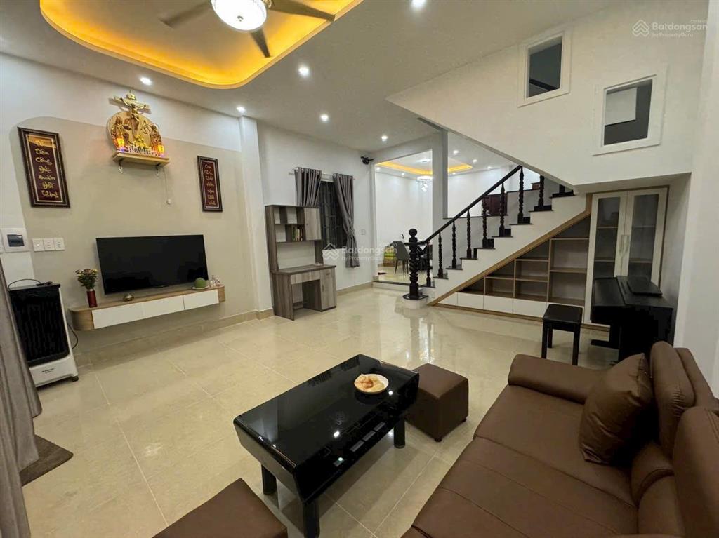 Đẳng cấp sống thượng lưu, biệt thự thang máy đường liên phường.