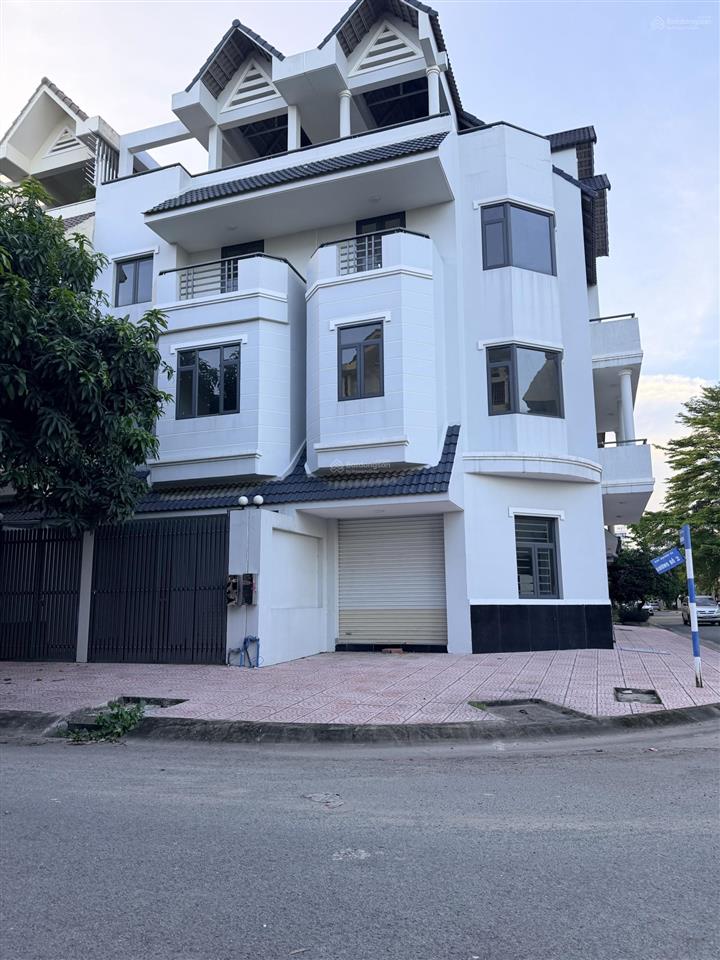 Hiếm có! nhà phố 6x24m mặt tiền trục chính kdc khang an  sổ hồng sẵn công chứng ngay