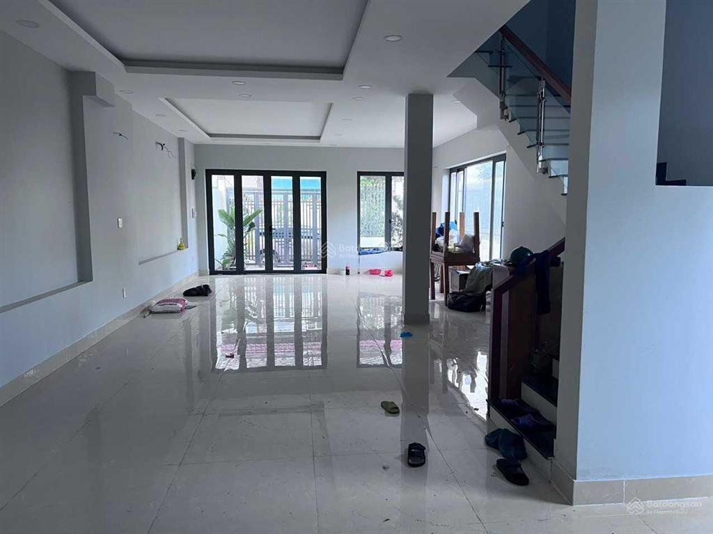 Bán căn biệt thự kdc khang an đầy đủ nội thất, giá mềm