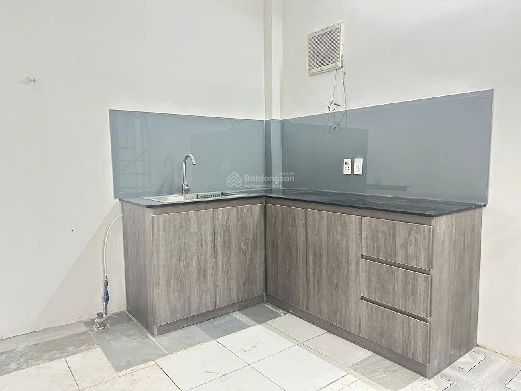 Mặt tiền quận 2  ngang khủng 7.5m  xe hơi tránh  dòng tiền sẵn  chỉ 8.6 tỷ