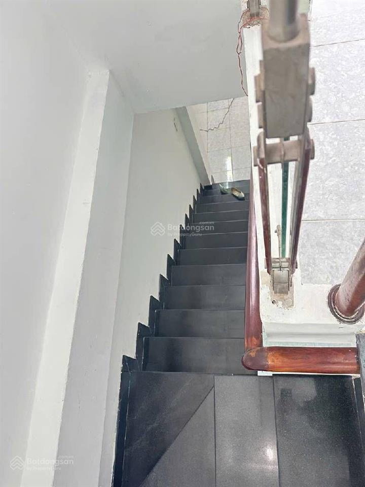 Mặt tiền quận 2  ngang khủng 7.5m  xe hơi tránh  dòng tiền sẵn  chỉ 8.6 tỷ