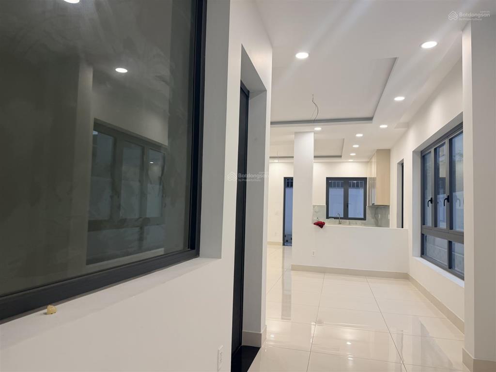 Cho thuê biệt thự mới 3 tầng kdc khang an