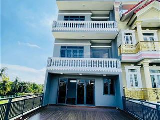 Bán căn hộ dịch vụ mới xây đường 160 p. tăng nhơn phú a, quận 9, full nội thất, kinh doanh ngay