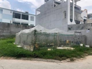 Bán lô đất 3 mặt tiền siêu hiếm, cực kỳ giá trị
, vị trí tuyệt đẹp, thoáng mát, tặng nhà cấp 4