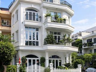 Cần bán biệt thự p.1 tân bình, góc 2 mt, khu compound đẳng cấp, 175.2m2(8x22m), nhà đẹp 4 tầng.