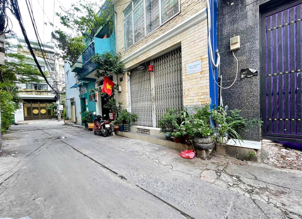 Ngộp bank bán gấp đất trịnh đình trọng 138m2 (4.5x27m) nở hậu 5.4m hẻm xe tải. giá tốt chỉ 10.3 tỷ