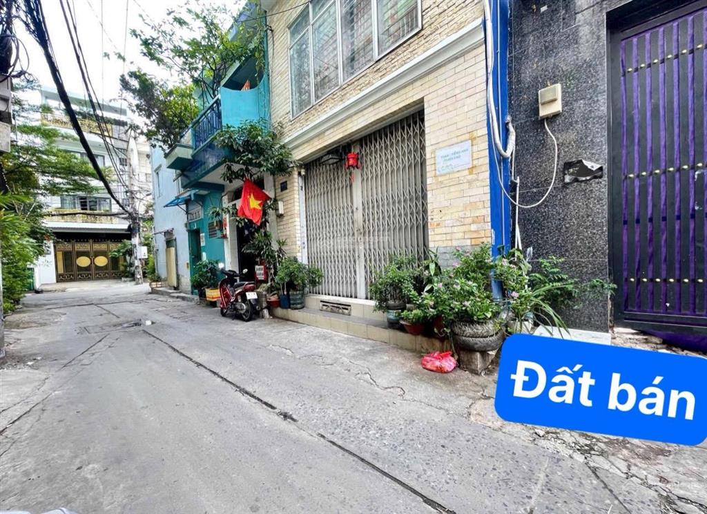 Ngộp bank bán gấp đất trịnh đình trọng 138m2 (4.5x27m) nở hậu 5.4m hẻm xe tải. giá tốt chỉ 10.3 tỷ