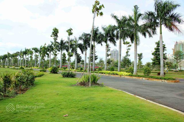 Cần bán gấp lô đất thổ cư giá cực rẻ 65m2, cách vinhomes grand park q9 chỉ 300m, sổ hồng riêng