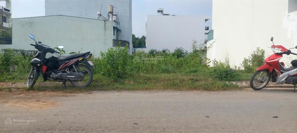 Đất đường gò cát, phú hữu, q9  giá tham khảo tốt trong khu