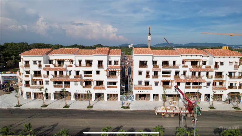 Blanca city độc quyền căn nhà phố biệt thự song lập mặt tiền trục chính 50m và trục 27m chỉ 24tỷ