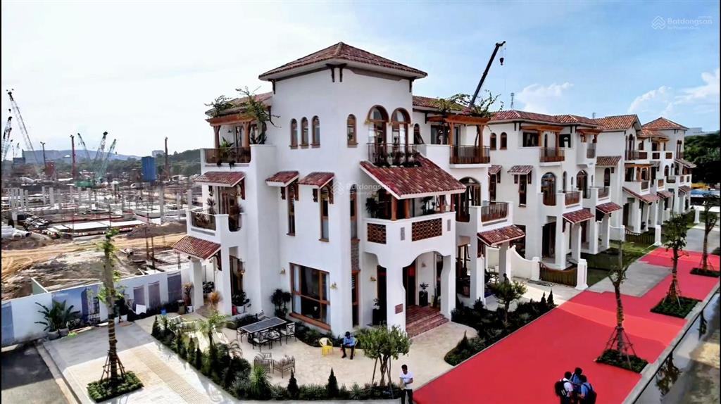 Blanca city độc quyền căn nhà phố biệt thự song lập mặt tiền trục chính 50m và trục 27m chỉ 24tỷ