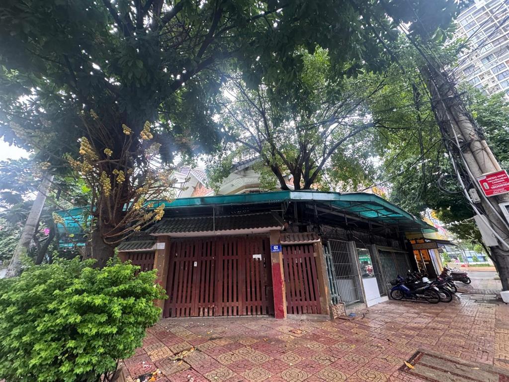 Bán biệt thự lô góc 2 mặt tiền view công viên trung tâm kđt chí linh chính chủ  hoàng 0938 986 ***