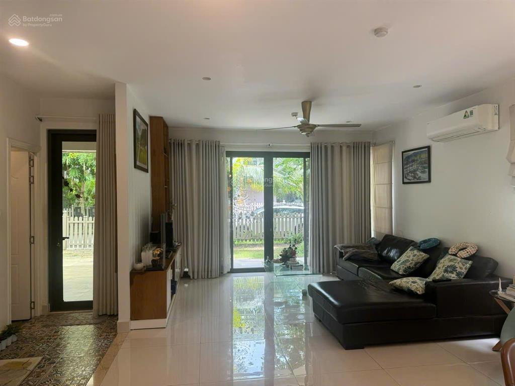 Bán biệt thự đơn lập đẹp của dự án