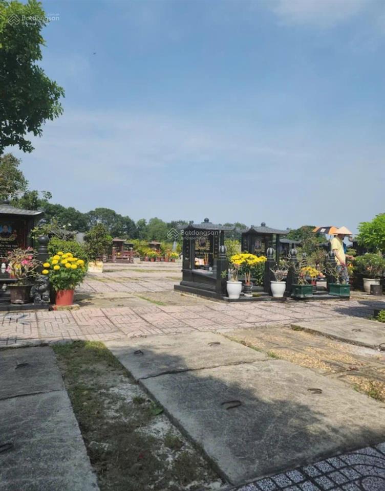 Bán ngôi mộ đơn vị trí khá đẹp 350tr.