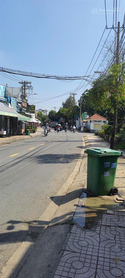 Cho thuê tòa nhà có thang máy. cập nhật 29/9