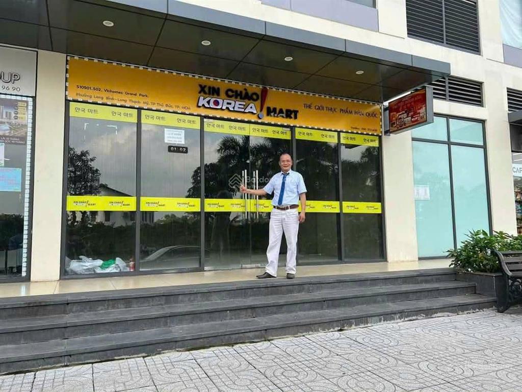 Bán shop vinhomes quận 9 mặt tiền trục chính kinh doanh tốt
