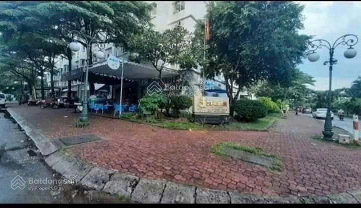 Cần bán shophouse chung cư ehome 2. diện tích 126m2. giá bán 5,95 tỷ