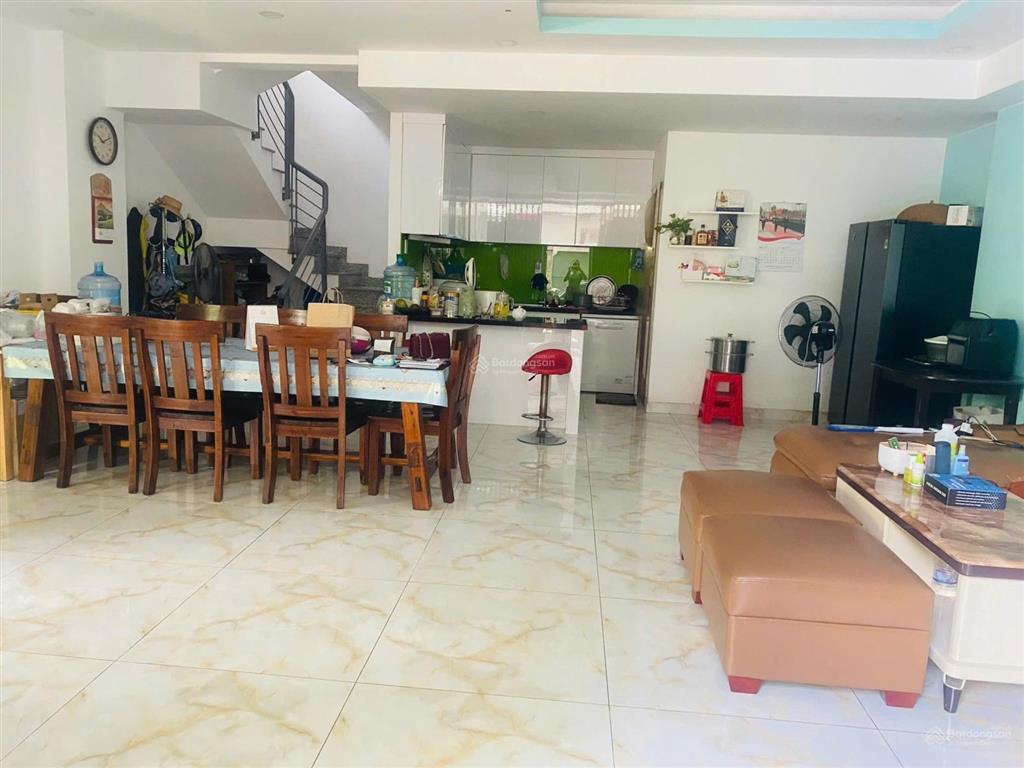 Cần bán shophouse chung cư ehome 2. diện tích 126m2. giá bán 5,95 tỷ