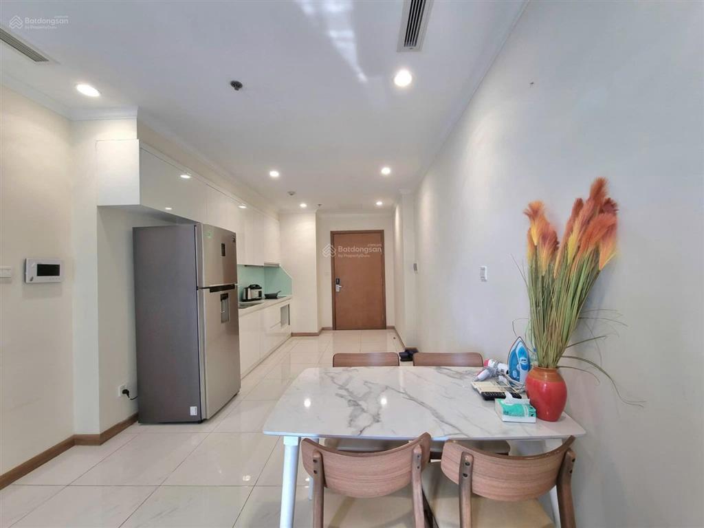Cần bán 1pn ot tòa landmark 4  vinhomes central park