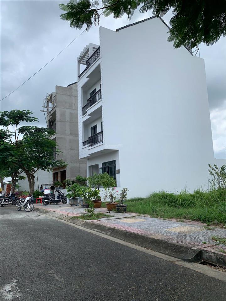 Bán đất topia garden khang điền phú hữu, quận 9 6x14m=114m2 giá 67tr/m2 0902 442 ***