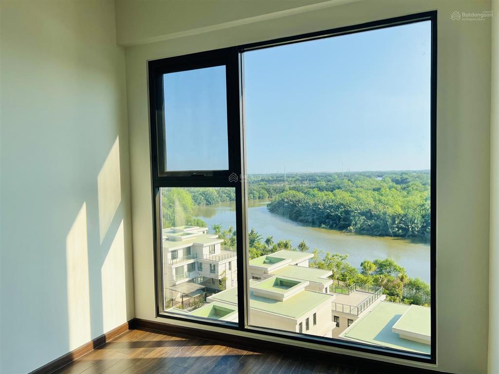 Cần tiền bán nhanh căn hộ 86m2  2pn panorama mizuki view sông, tầng cao thoáng mát, cho vay 70%