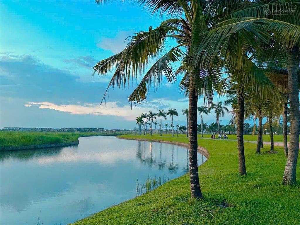 Biệt thự châu âu park village 322m2, giá gốc từ cđt, compound, chiết khấu 17,5%, 3 mặt công viên