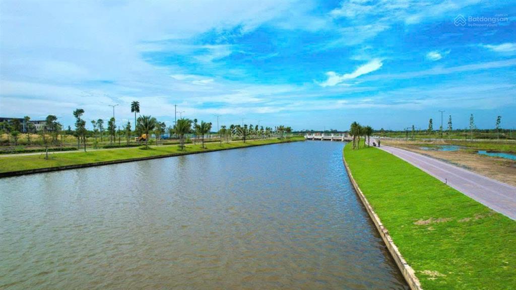 Biệt thự châu âu park village 322m2, giá gốc từ cđt, compound, chiết khấu 17,5%, 3 mặt công viên