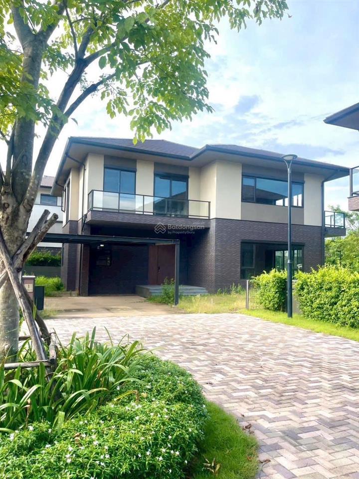 Biệt thự đơn lập 540m2 view thoáng, yên tĩnh, 28tr/m2, compound, có thể làm hồ bơi, cách pmh 35p