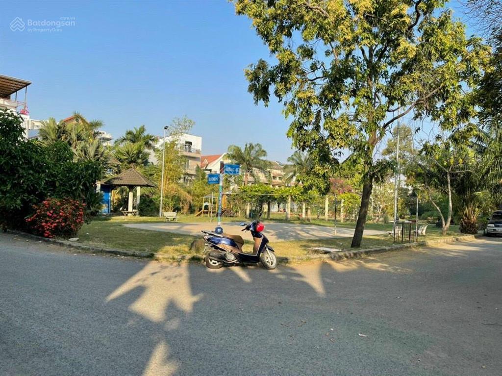 Bán gấp nền 140m2 kdc nam long đường 16m, sổ riêng giá tốt 15.5 tỷ