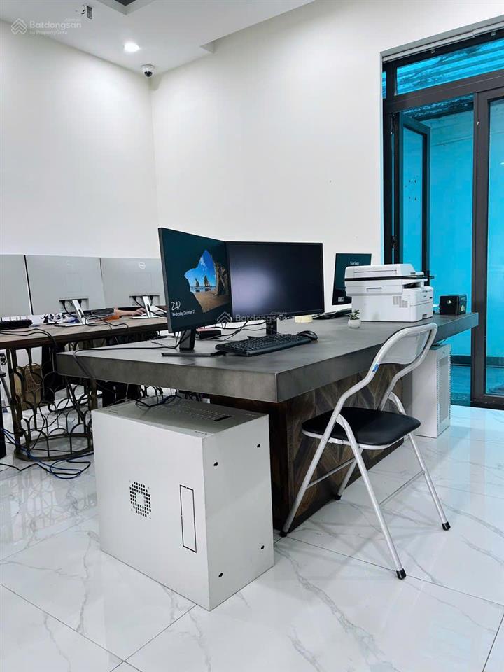 Bán gấp nhà mt đường đồng văn cống ngay chung cư cbd giá 30 tỷ