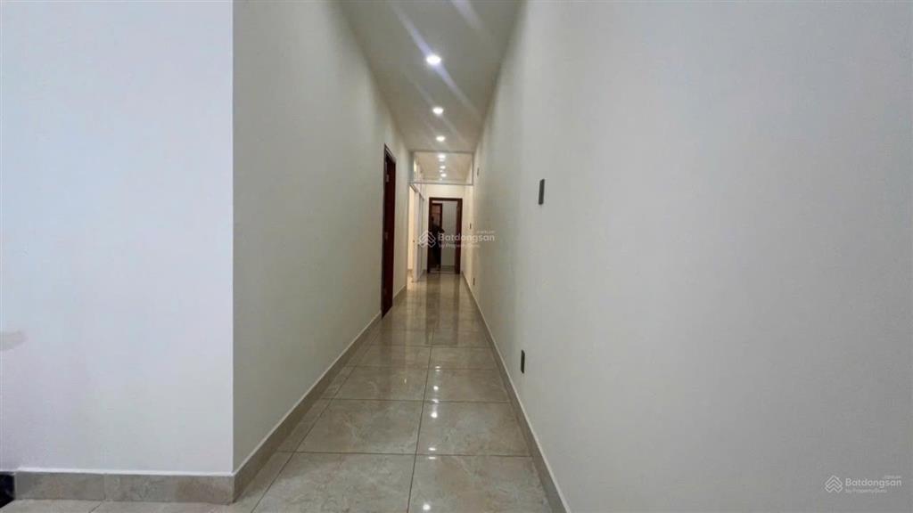 Bán nhà mt 6x20m. 1 hầm,1 t,3 lầu, st. đ 65 tân quy đông , p tân phong, q 7. giá36tỷ.0938 888 ***