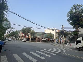 Bán nhà mt 6x20m. 1 hầm,1 t,3 lầu, st. đ 65 tân quy đông , p tân phong, q 7. giá36tỷ.0938 888 ***