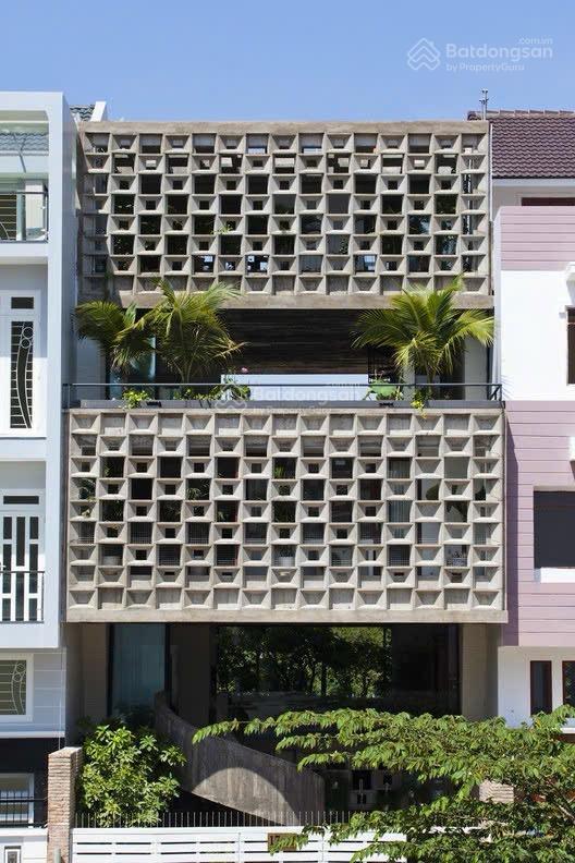 Nhà mặt phố 94 nguyễn ngọc phương, 63 tỷ, 140m2, uy tín hot!