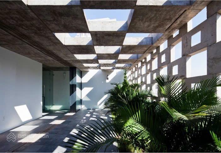 Nhà mặt phố 94 nguyễn ngọc phương, 63 tỷ, 140m2, uy tín hot!
