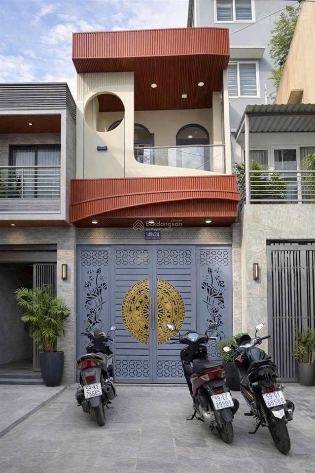Bán nhà riêng tại 149/2/4 nguyễn văn công, 5,68 tỷ, 33m2, giá siêu hời