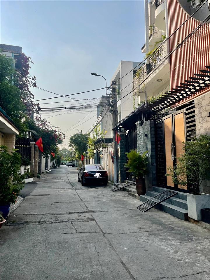Đất khu đình phong phú 2 xe hơi tránh nhaumặt tiền 5.3m chỉ 5đ8 tăng nhơn phú