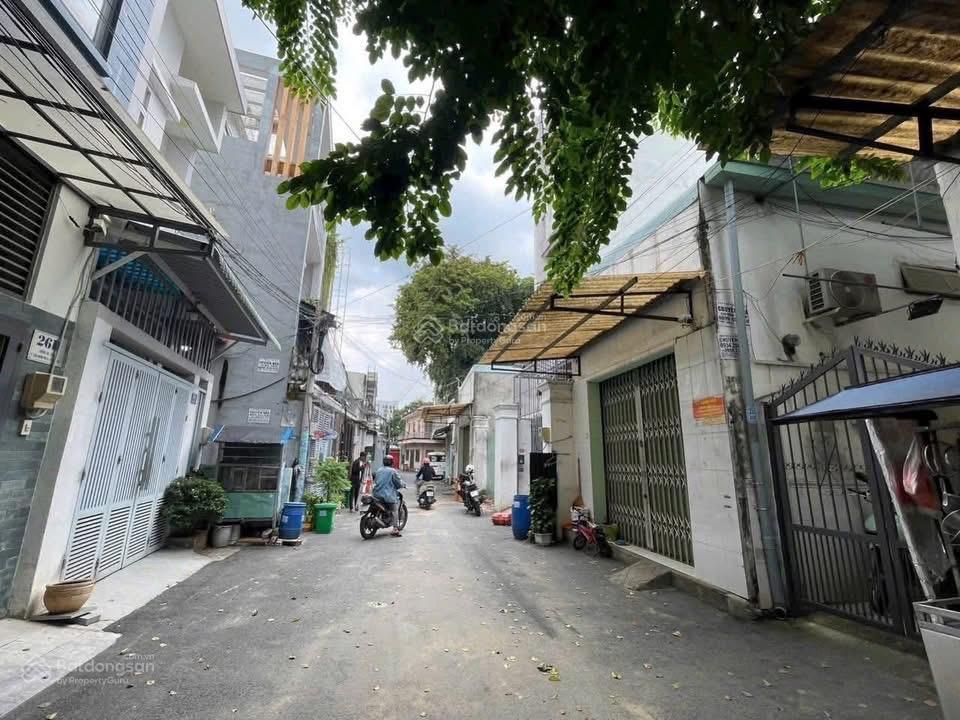 Bán chdv 4tầng 8phong 85m2 man thiện q9