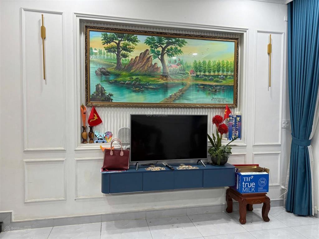 Nhà 1tr2lâu  đỗ xuân hợp  xe hơi đỗ cửa  gần nt bình thái  khu vip plb.