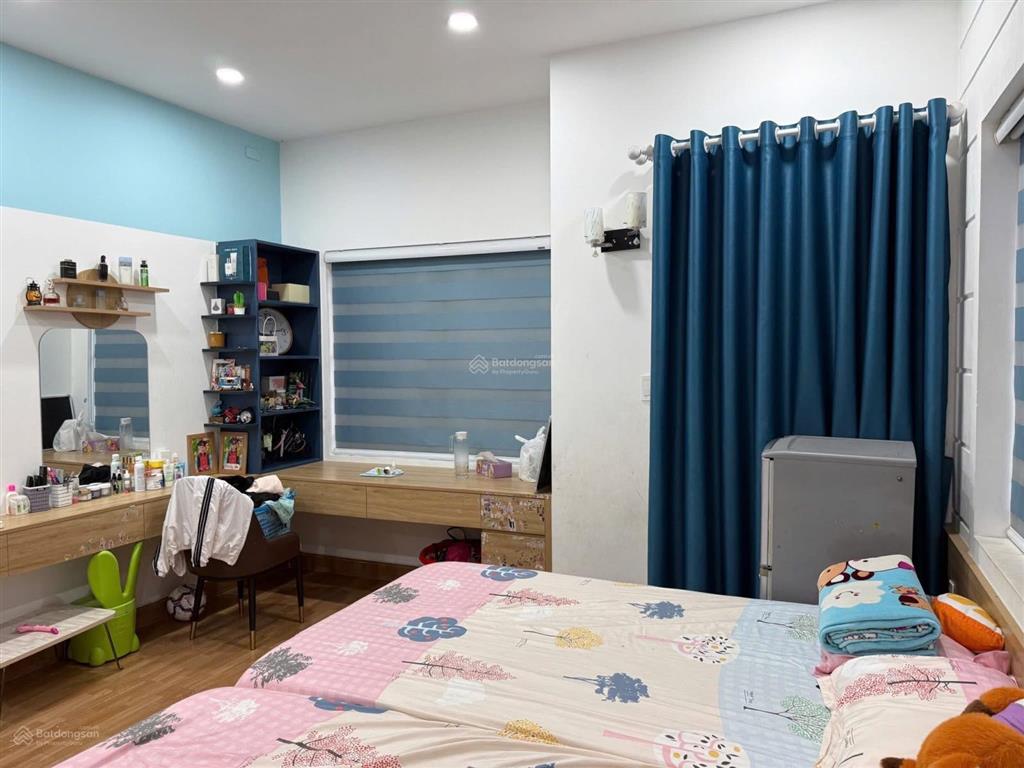 Nhà 1tr2lâu  đỗ xuân hợp  xe hơi đỗ cửa  gần nt bình thái  khu vip plb.