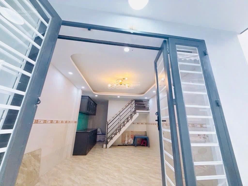 Chủ đang cần bán nhà 2tầng chỉ 3.950 vừa ở vừa cho thuê