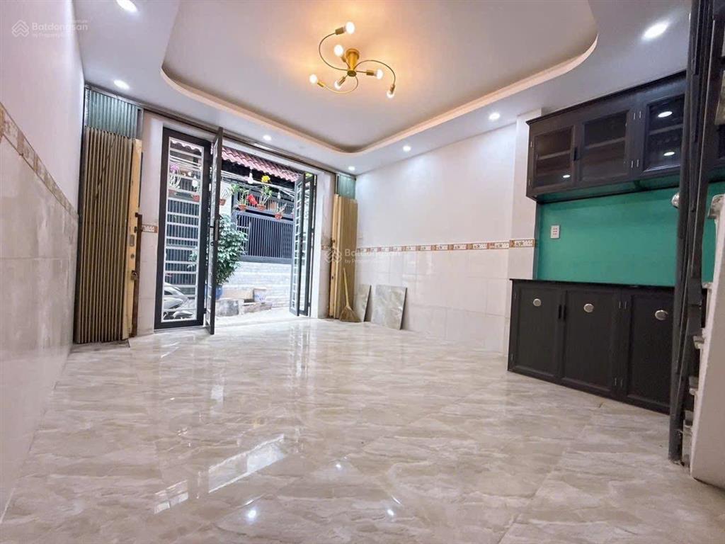 Chủ đang cần bán nhà 2tầng chỉ 3.950 vừa ở vừa cho thuê