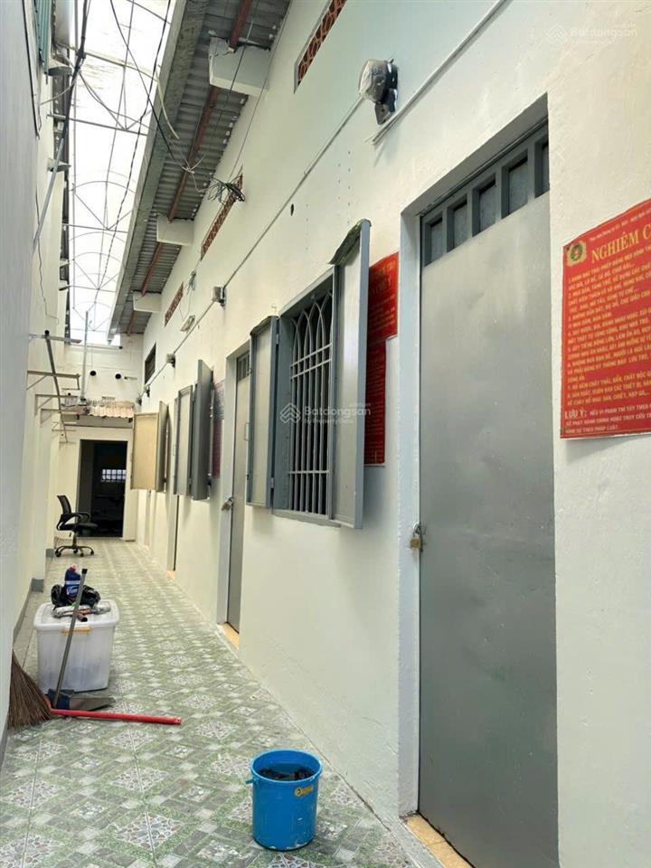 Chủ bán 5ptro  ngang 5.58x18 xe hơi đỗ cửa p. tân phú quận 9