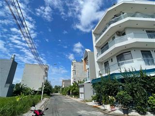 Giá 2750 /56 m2 hxh đường trường lưu gần centana q9