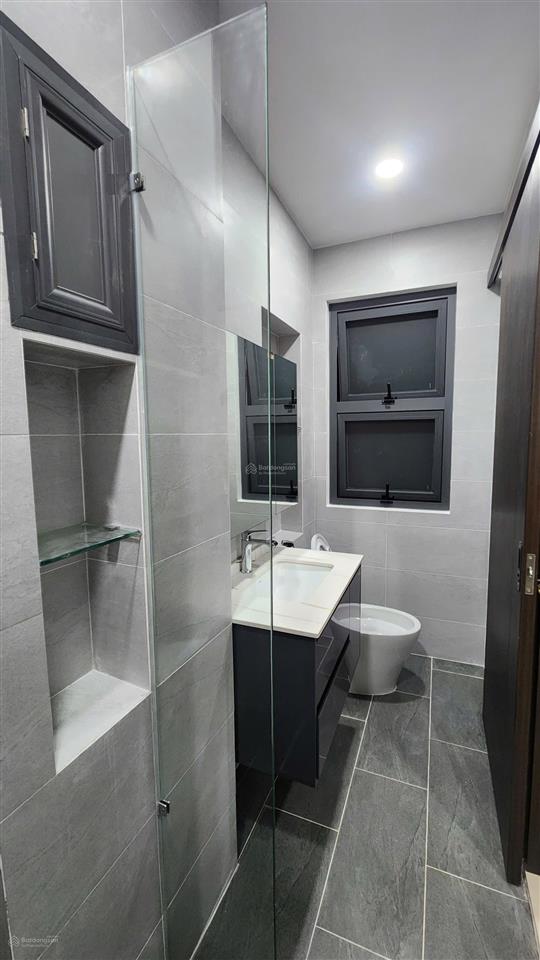(6tr) chdv full nội thất đường 182 & lã xuân oai q9