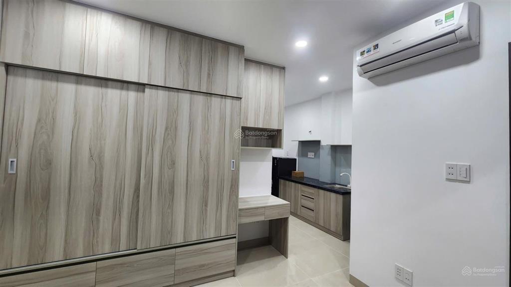 (6tr) chdv full nội thất đường 182 & lã xuân oai q9
