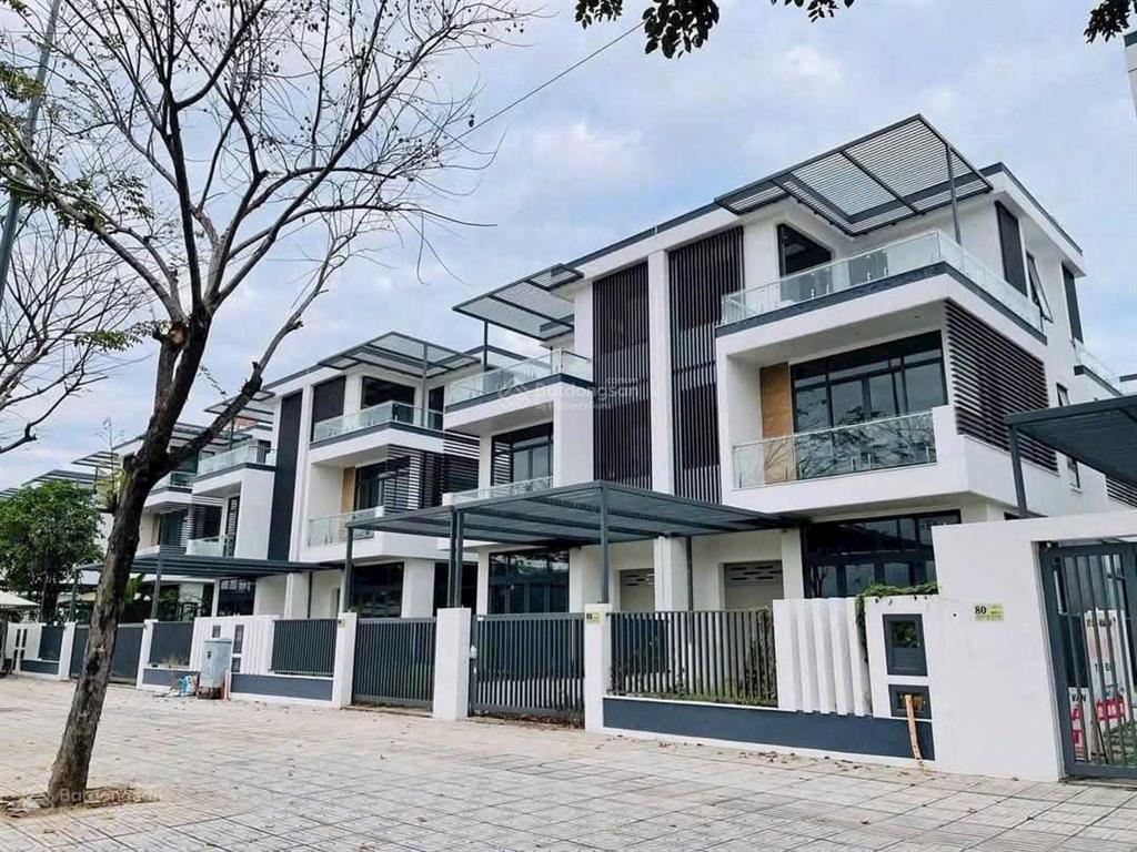 Giá hời kđt đông tăng long nền nhà phố 105m chỉ 6,7ty
